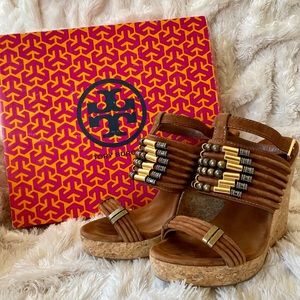 TORY BURCH Tan Wedge Platform Heels 9